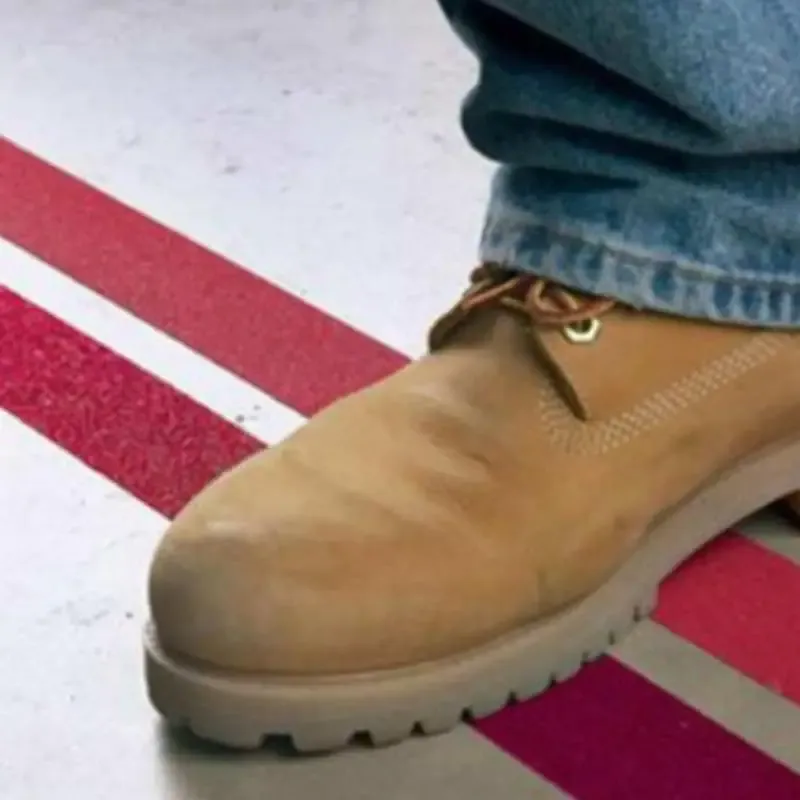 Cinta antideslizante adhesiva roja - Imagen 2