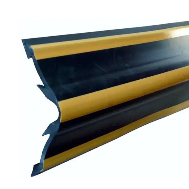 Protector parking rollo 5 metros de pvc para golpes - Imagen 2